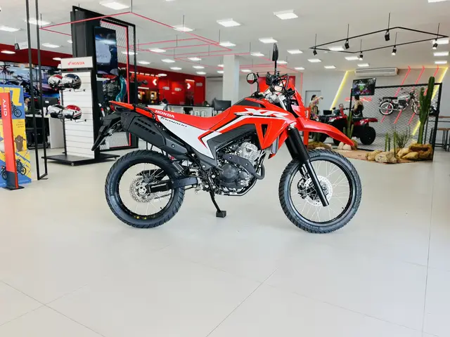 Moto Honda XR 300L 2025 Tornado