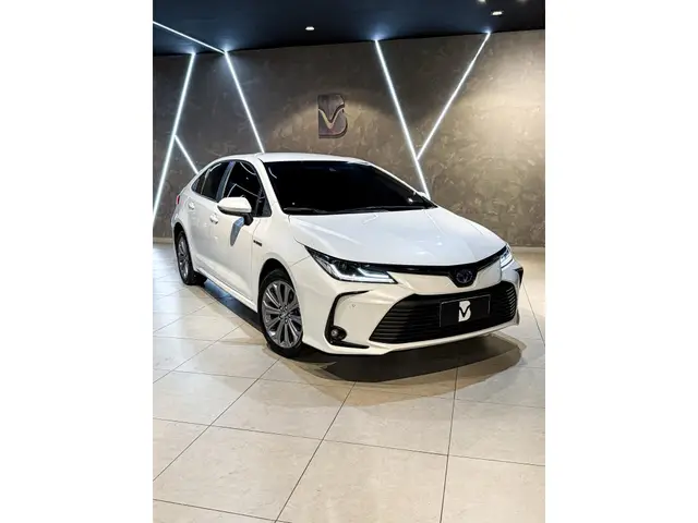 Carro Toyota Corolla 2023 Altis Hybrid Premium 1.8 Flex