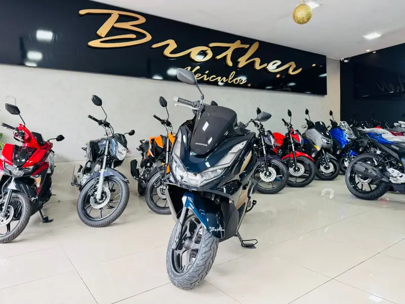 Honda PCX 160 DLX ABS