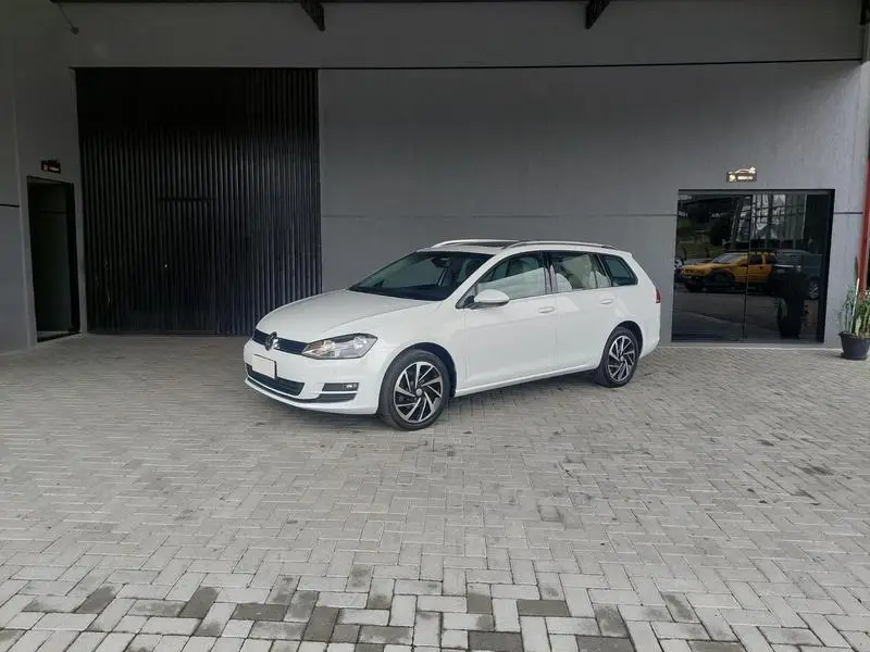 Volkswagen Golf Variant Highline 1.4 TSi DSG BlueM.
