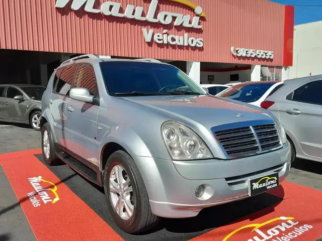 Carro SsangYong Rexton 2010 II XDI RX270 2.7 (Aut)