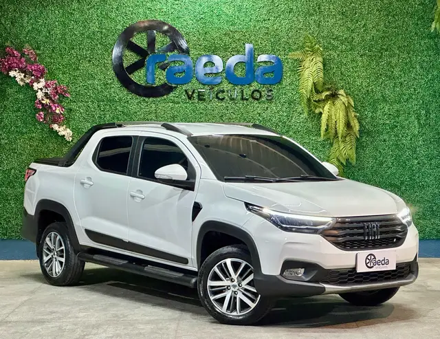 Carro Fiat Strada 2024 Volcano 1.3 Cabine Dupla (Aut.)