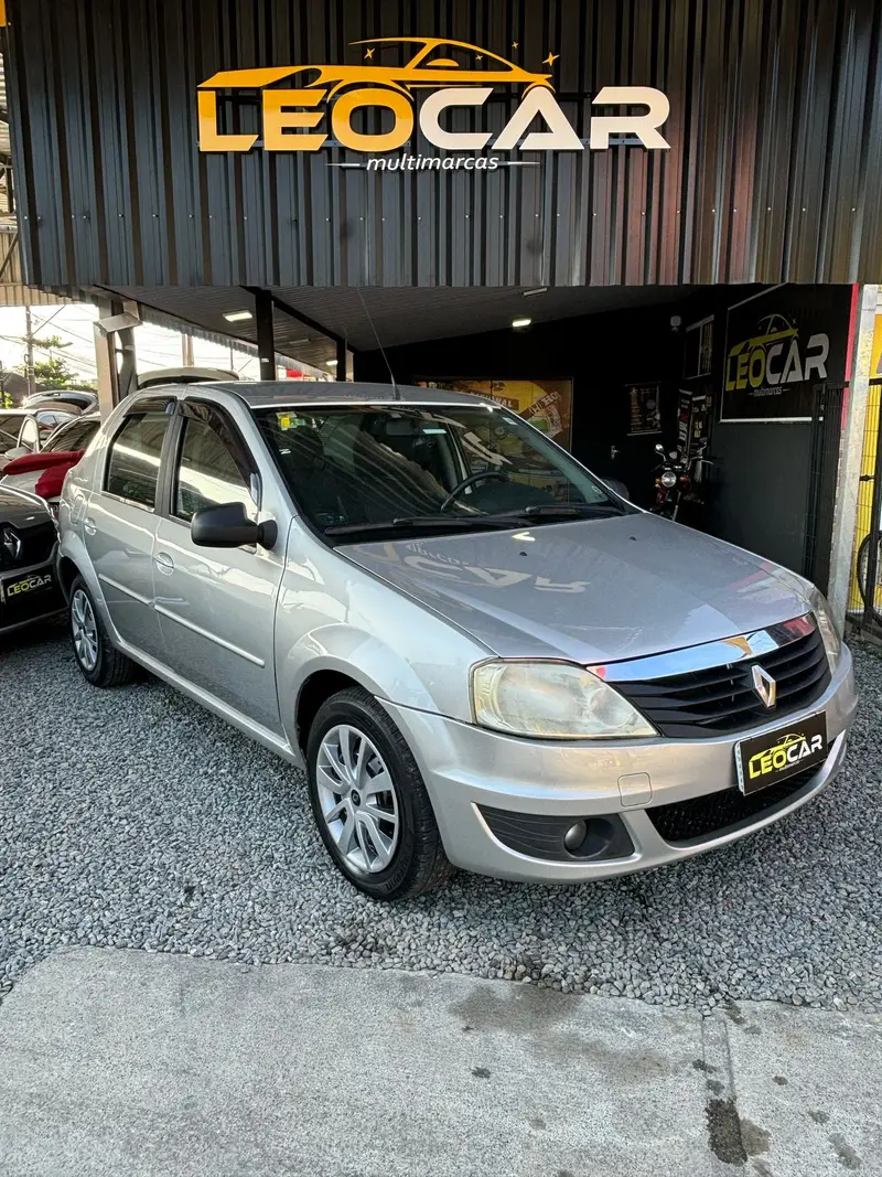 Renault Logan Expression 1.6 8V Hi-Torque (flex)