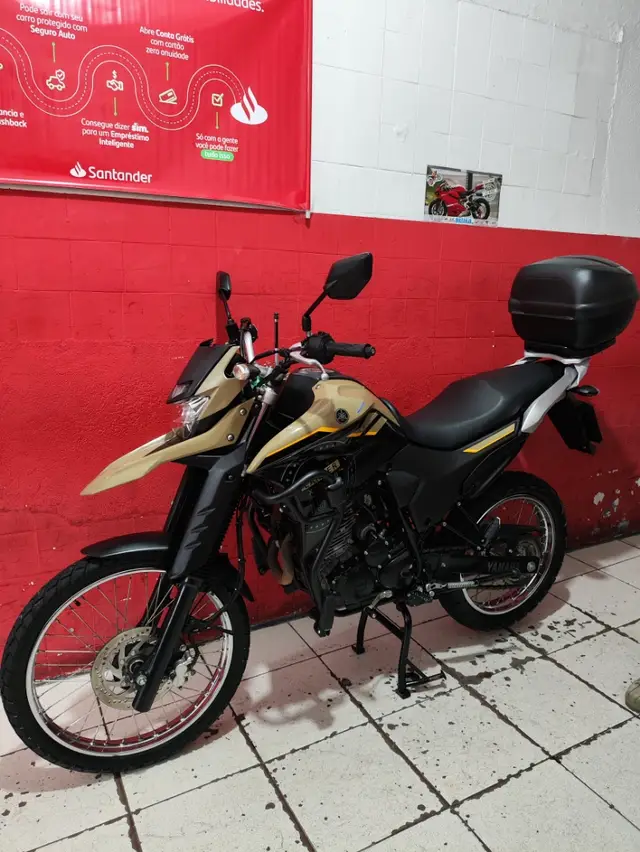 Carro Yamaha XTZ 250 Lander 2023 ABS