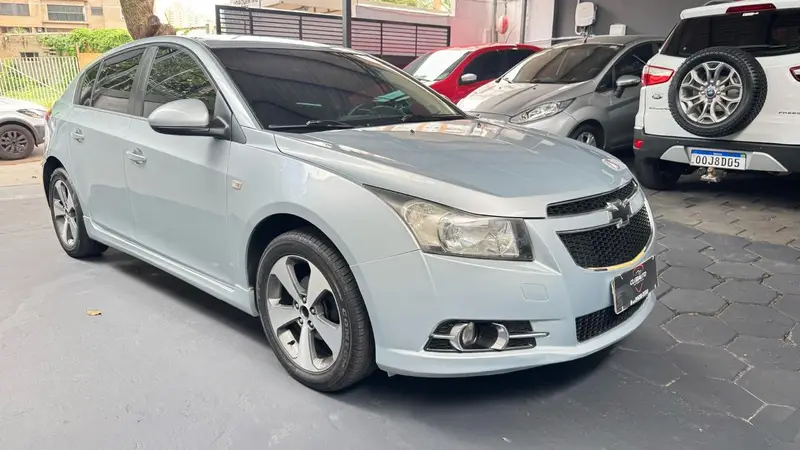Chevrolet Cruze Sport6 LT 1.8 16V Ecotec (Flex)