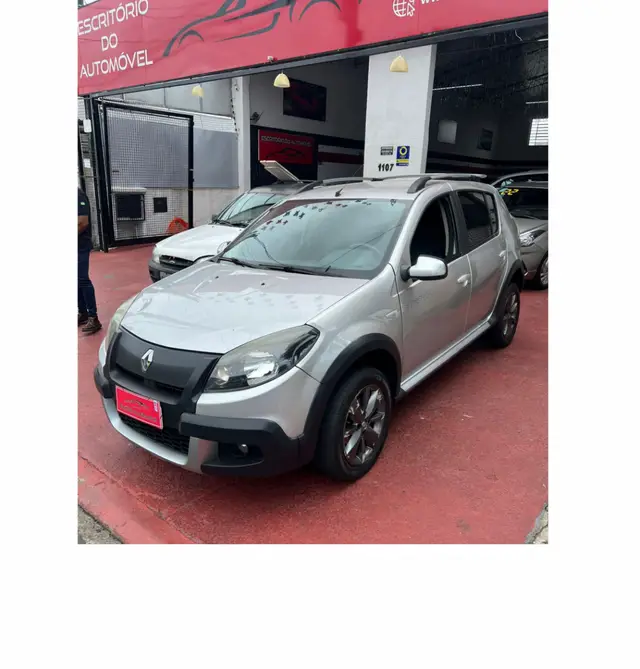 Carro Renault Sandero Stepway 2014 1.6 16V Hi-Flex (aut)