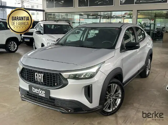 Carro Fiat Fastback 2024 Turbo 200