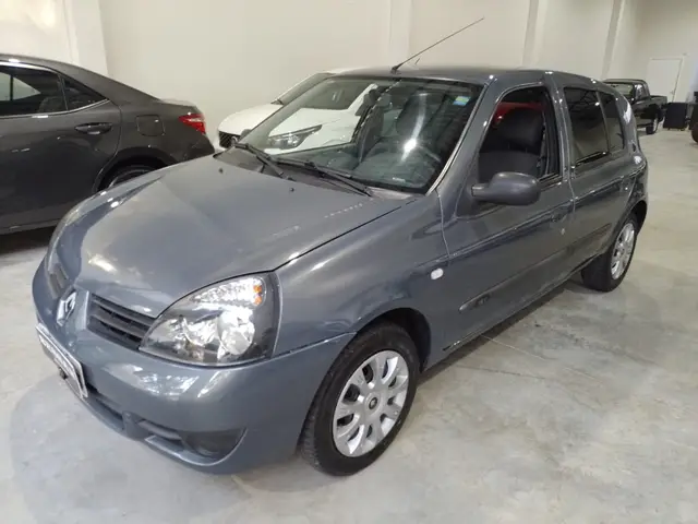 Carro Renault Clio 2011 Hi-Flex 1.0 16V 3p
