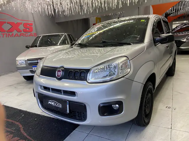 Carro Fiat Uno 2016 Attractive 1.0 (Flex) 4p