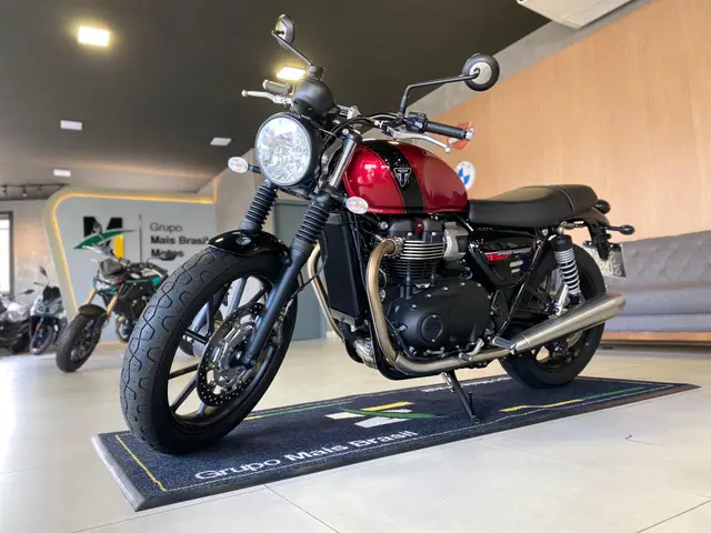 Carro Triumph Speed Twin 900 2024 ABS