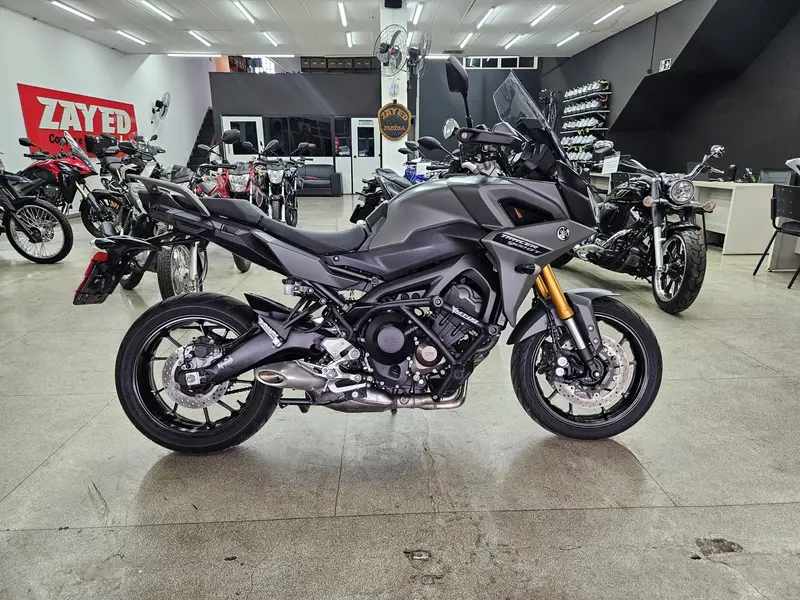 Yamaha MT-09 Tracer