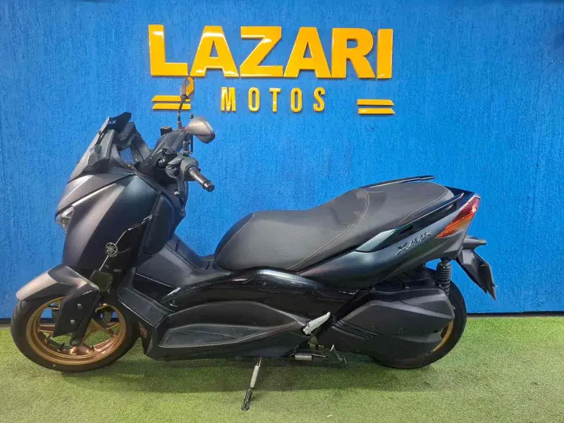 Yamaha XMax ABS