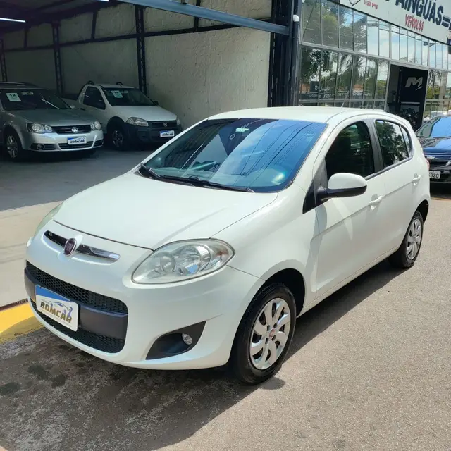 Carro Fiat Palio 2016 Attractive 1.4 Evo (Flex)