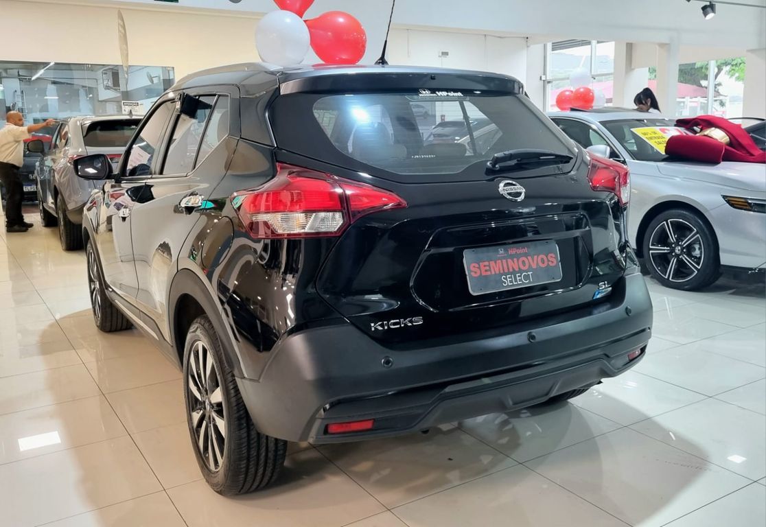 Kicks 1.6 SL CVT (Flex)