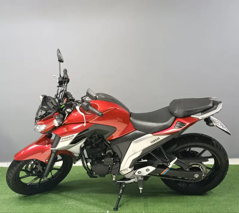 Yamaha Fazer FZ25 ABS