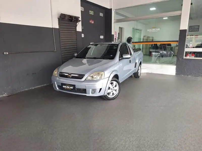 Chevrolet Montana Conquest 1.4 (Flex)