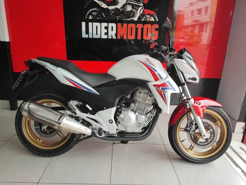 Honda CB 300R Standard