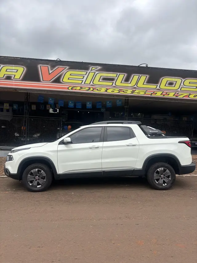 Carro Fiat Toro 2020 Freedom 1.8 AT6 4x2 (Flex)