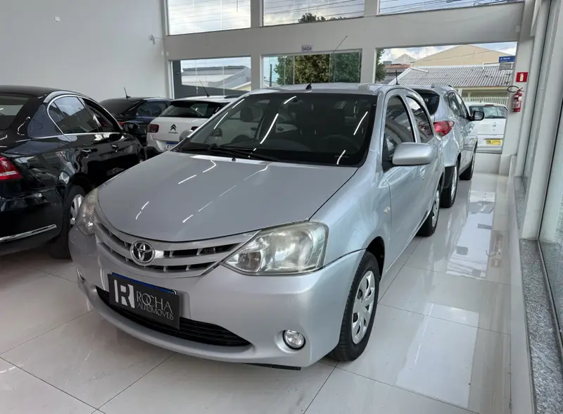 Toyota Etios X 1.3 (Flex)