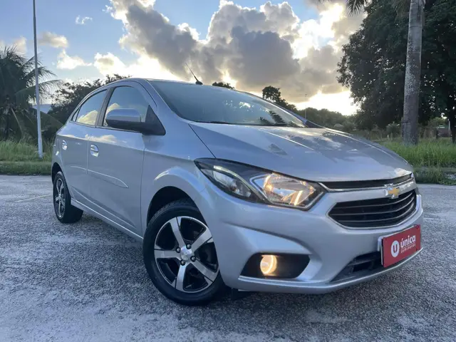Carro Chevrolet Onix 2017 1.4 LTZ SPE/4 (Aut)