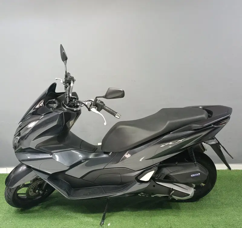 Honda PCX 160 CBS