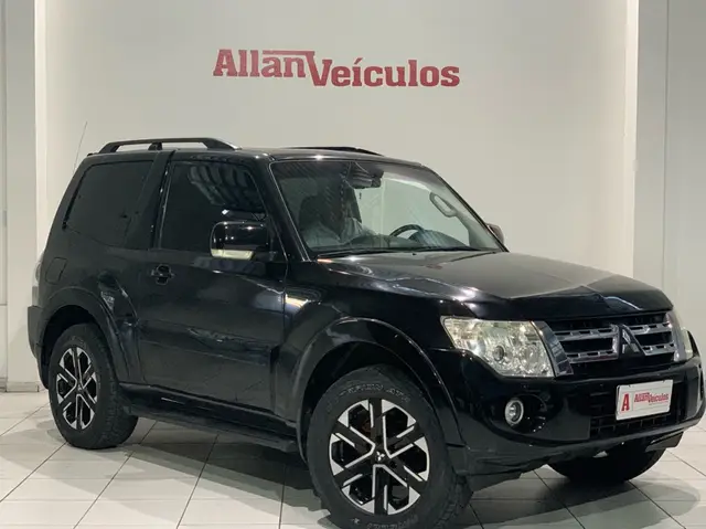Carro Mitsubishi Pajero Full 2013 3.8 V6 5D HPE 4WD