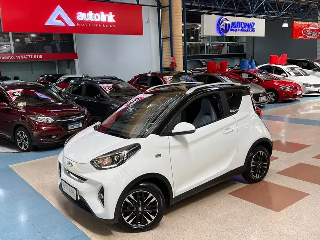 Carro CAOA Chery iCar 2023 EQ1 TECH (Elétrico)