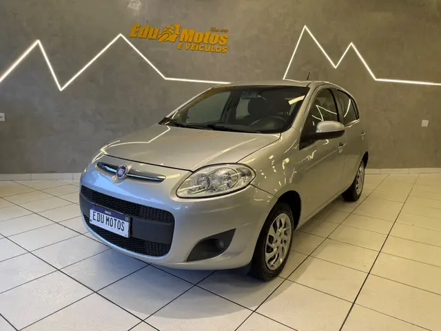 Carro Fiat Palio 2017 Attractive 1.0 Evo (Flex)