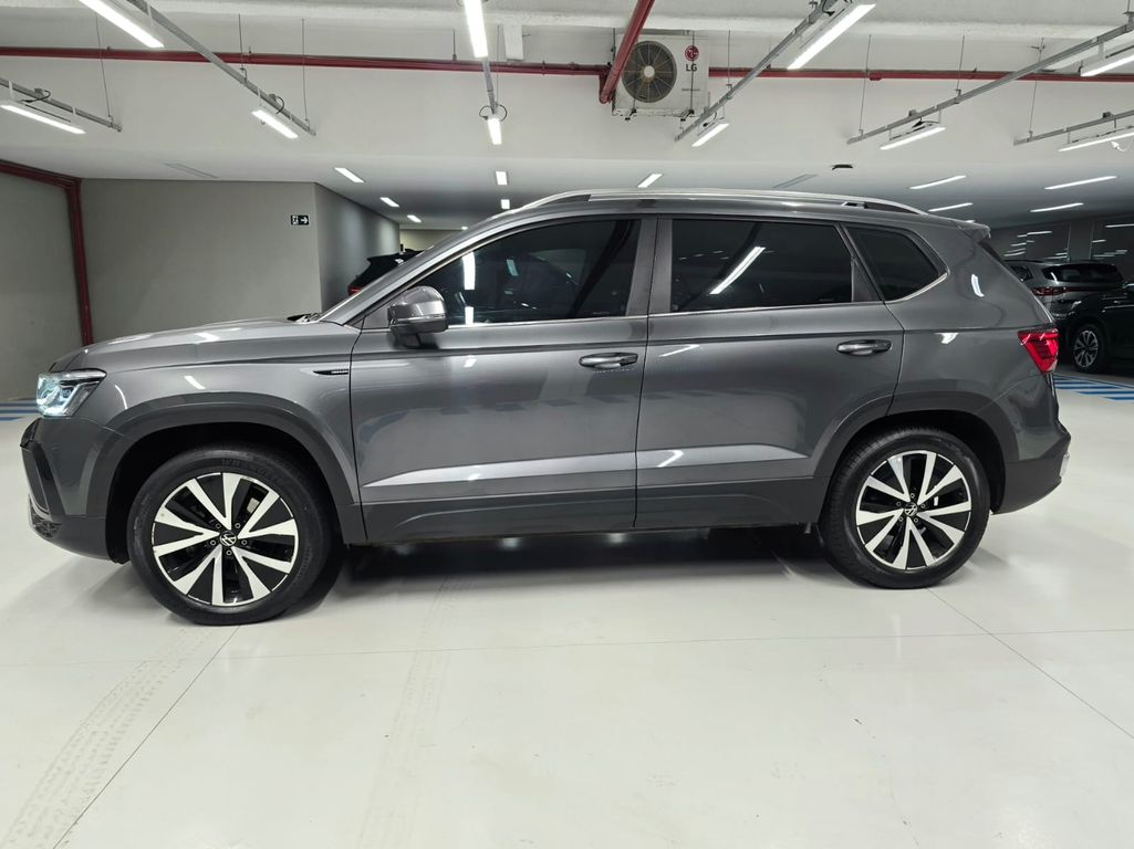 Taos Highline 1.4 TSI (Aut) (Flex)