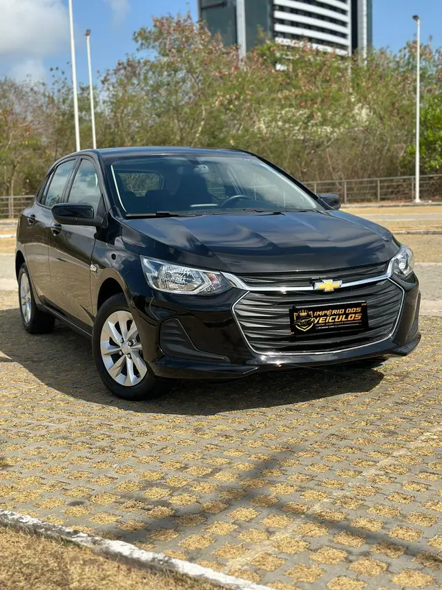 Carro Chevrolet Onix 2023 LT 1.0