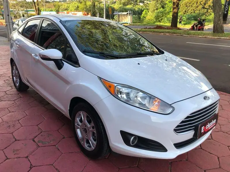 Ford New Fiesta Sedan 1.6 SE PowerShift (Flex)