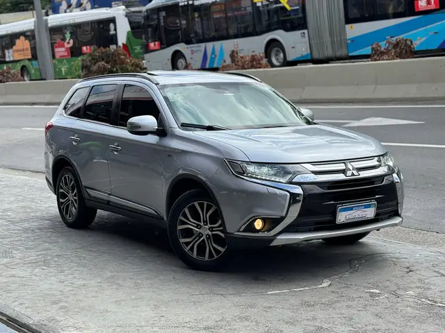Carro Mitsubishi Outlander 2016 GT 4WD 3.0 V6 (Aut)