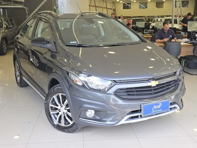Carro Chevrolet Onix 2017 1.4 Activ SPE/4
