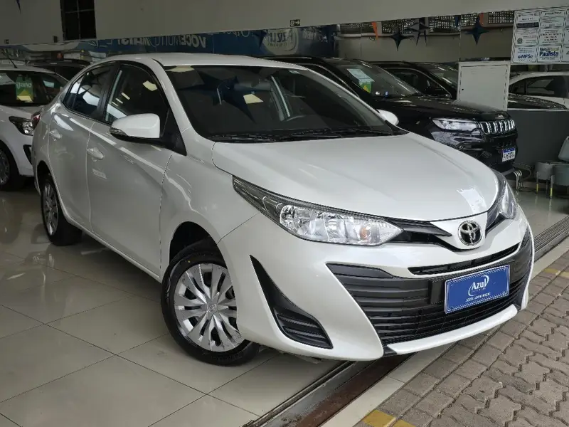 Toyota Yaris Sedan 1.5 XL Live (Flex)