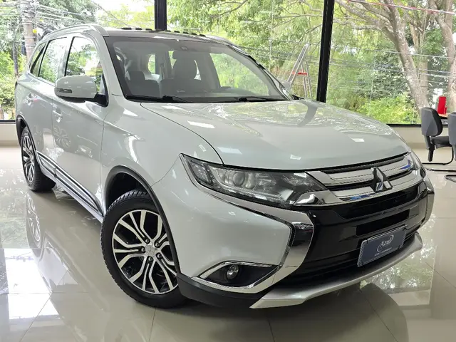 Carro Mitsubishi Outlander 2018 2.0 16V CVT