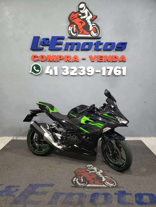 Carro Kawasaki Ninja 2020 400