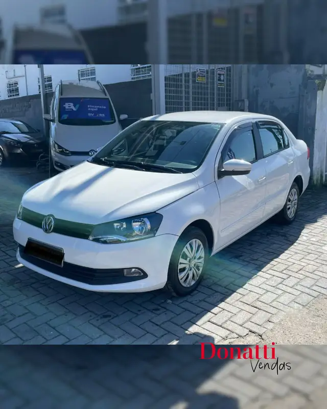 Carro Volkswagen Voyage 2015 1.6 VHT Highline (Flex)