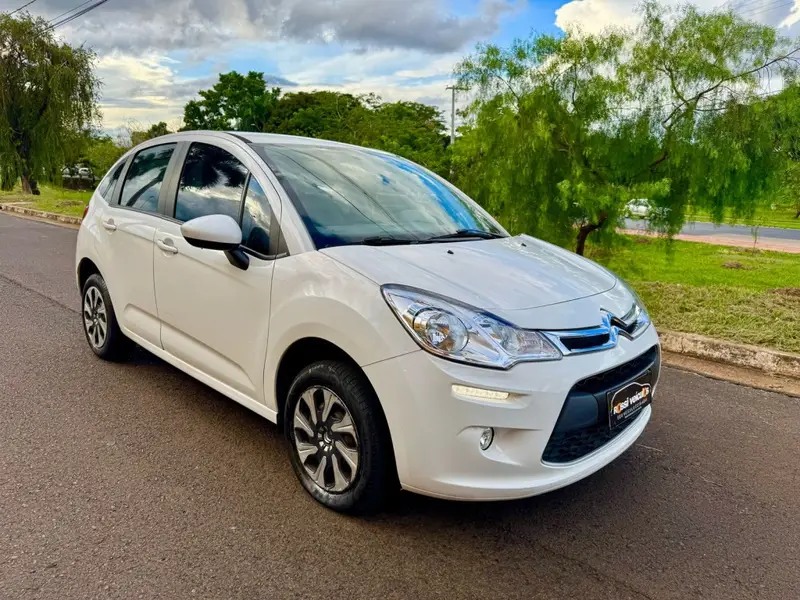 Citroën C3 Attraction 1.2 12V (Flex)