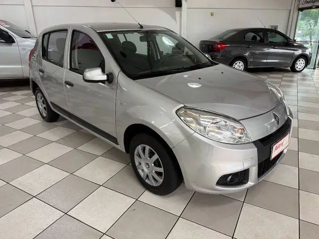Carro Renault Sandero 2013 Expression 1.0 16V (flex)