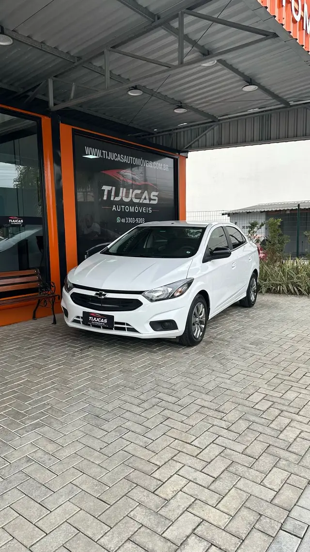 Carro Chevrolet Joy Plus 2021 Plus 1.0 8V Black Edition (Flex)