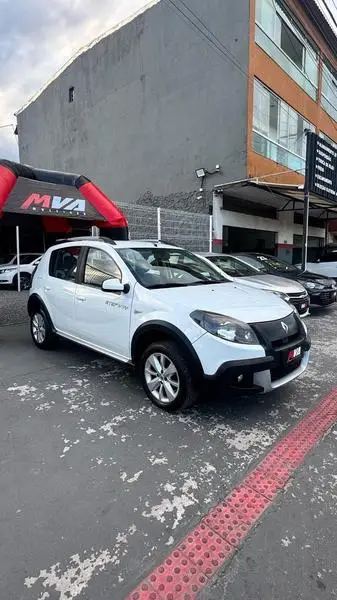 Carro Renault Sandero 2014 Tech Run 1.0 16V (Flex)