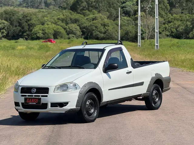 Carro Fiat Strada 2012 Working 1.4 (Flex)