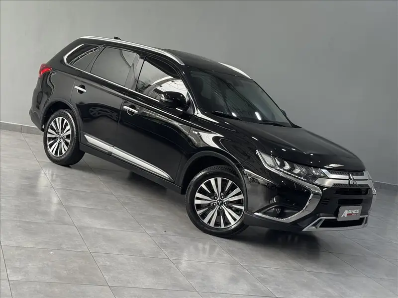Mitsubishi Outlander 3.0 HPE-S 4WD CVT