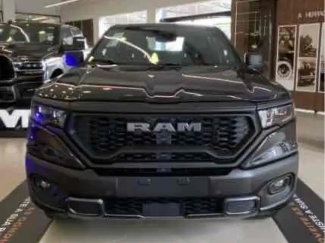 Carro RAM Rampage 2025 Laramie 2.0 Turbo