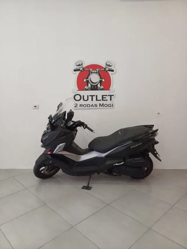 Carro Dafra Cruisym 2023 300