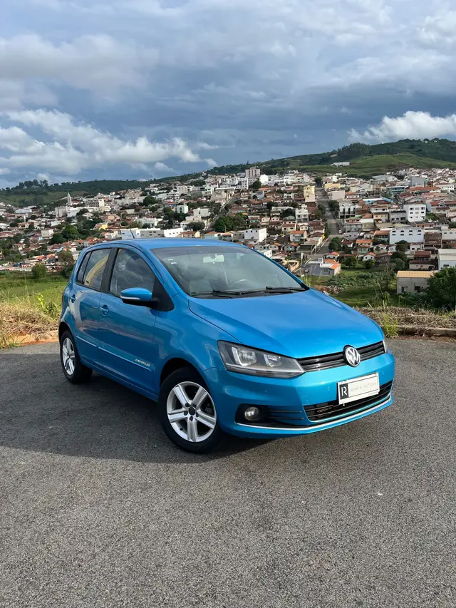 Carro Volkswagen Fox 2015 Comfortline 1.6 MSI (Flex)