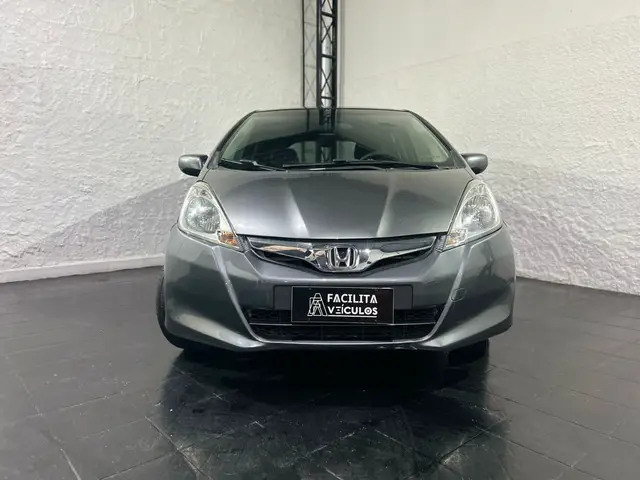 Carro Honda Fit 2013 LX 1.4 (flex)