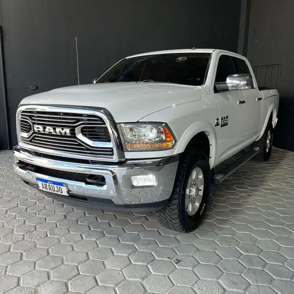 Carro RAM 2500 2018 Ram 2500 CD 6.7 4X4 Laramie