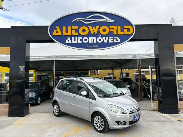 Carro Fiat Idea 2011 Essence 1.6 16V E.TorQ Dualogic (Flex)