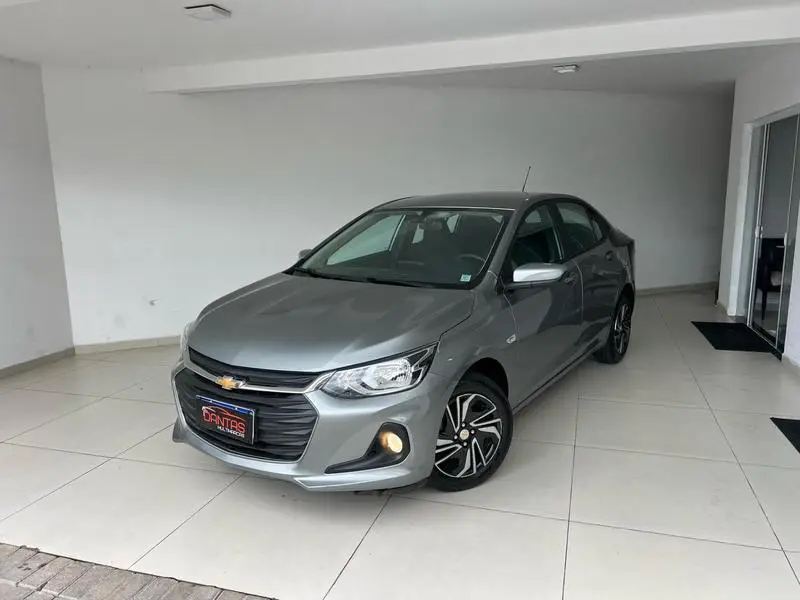 Chevrolet Onix Plus LT 1.0